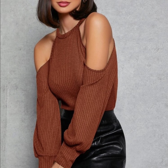 Boho sold shoulder ribbed knit dress burgundy - Picture 15 of 15